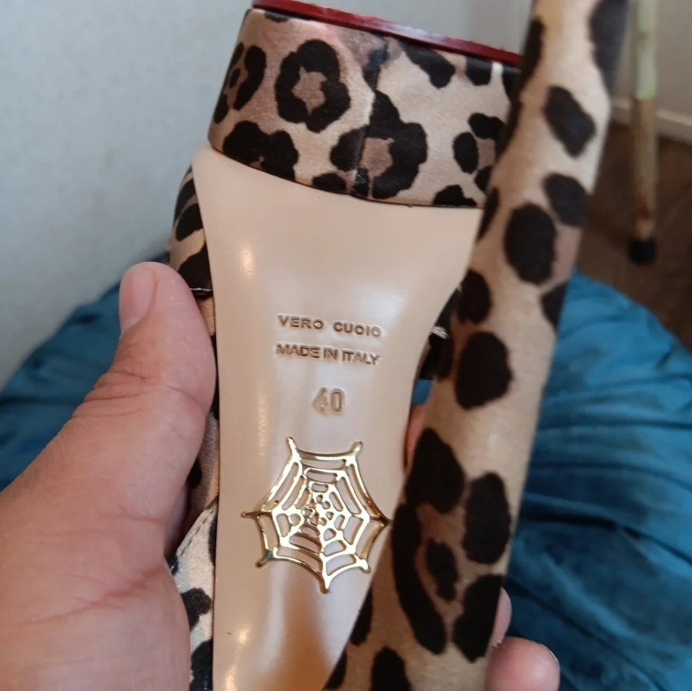 Charlotte Olympia Leopard Print Heels Made In Italy Size 40 Usa 9